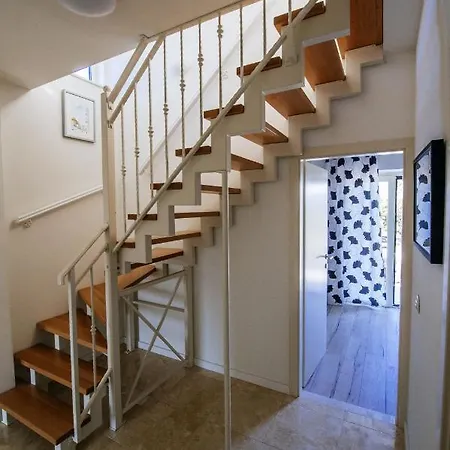 Castello Coza Zadarvillas Vinjerac