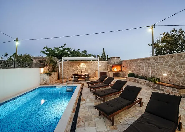 ヴィラ Castello Coza Zadarvillas *