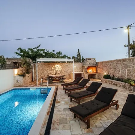 ヴィラ Castello Coza Zadarvillas *