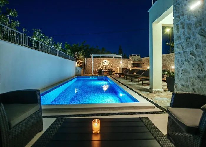 Castello Coza Zadarvillas *